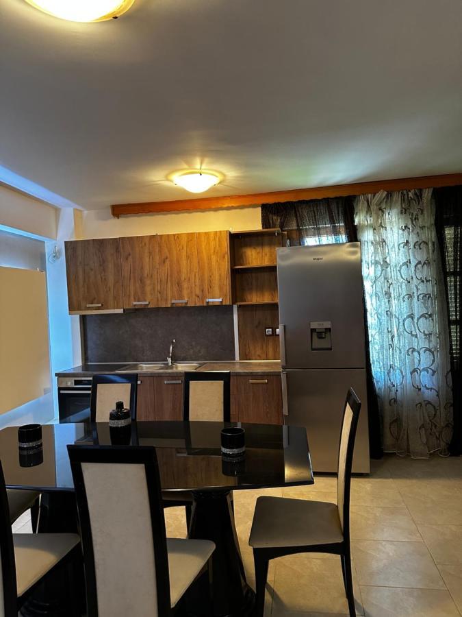 Privilege Suites Nea Kallikrateia Dış mekan fotoğraf